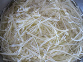 Appetizing-toss with Potato Shreds recipe