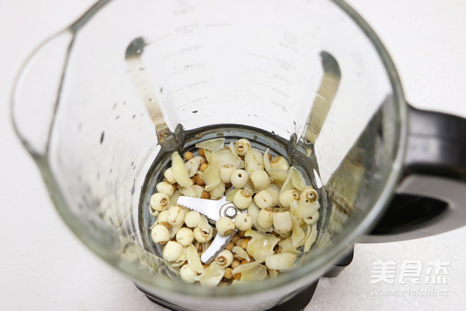 Lotus Seed Lily Soy Milk recipe