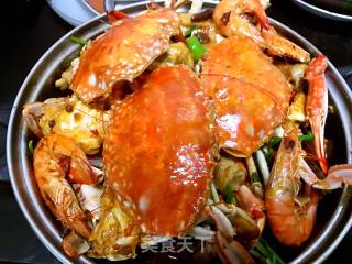 Chicken Feet Seafood Claypot recipe