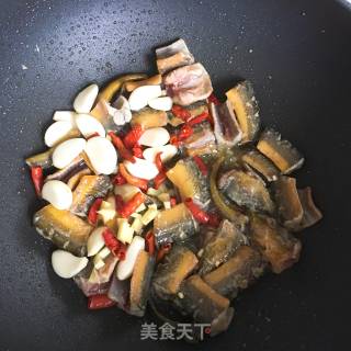 Grilled Eel with Garlic recipe