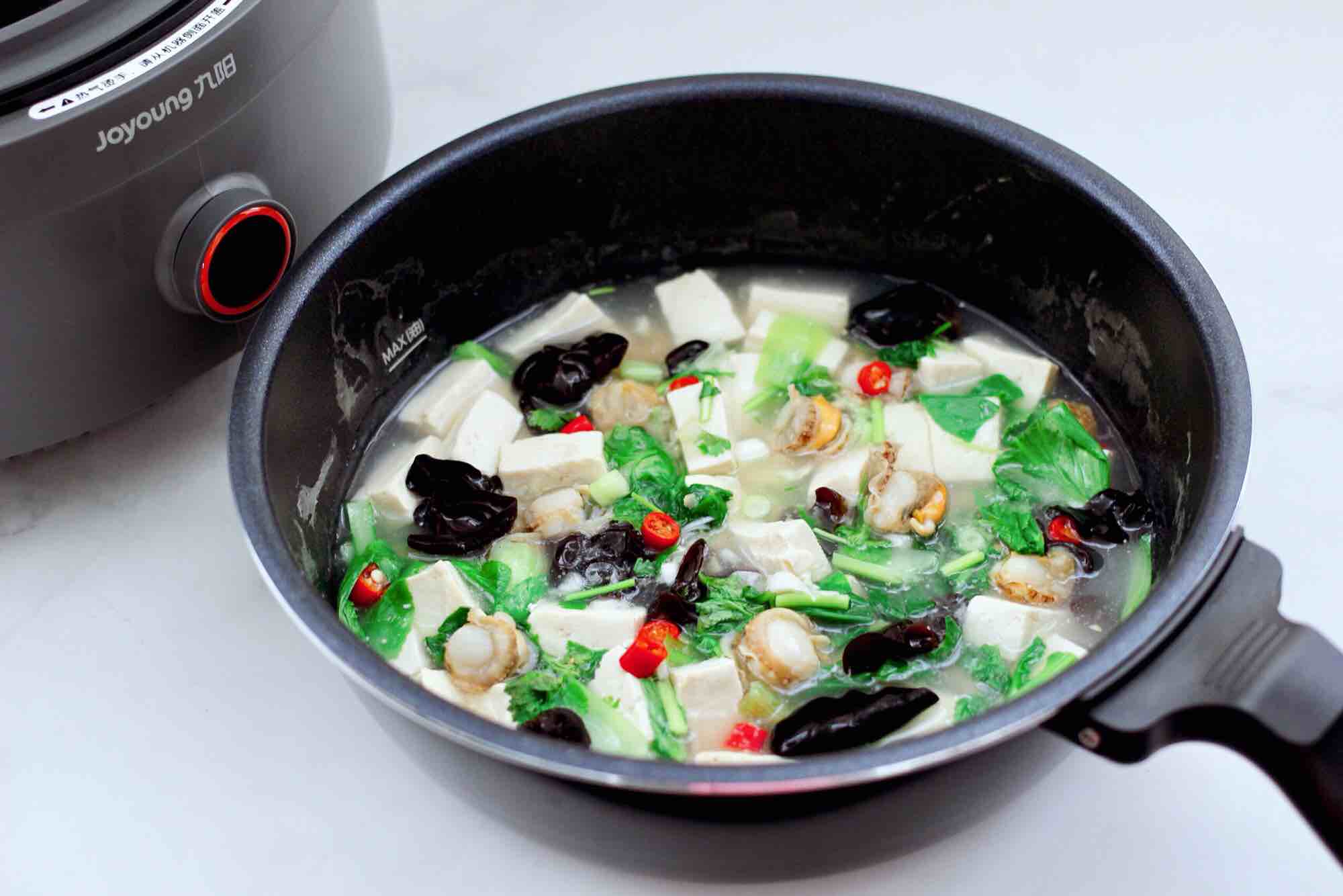 Seafood Fungus Tofu Soup recipe