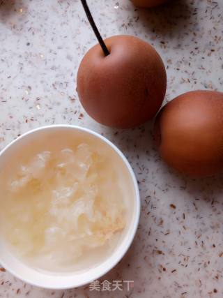 Red Pear Tremella Osmanthus Syrup recipe