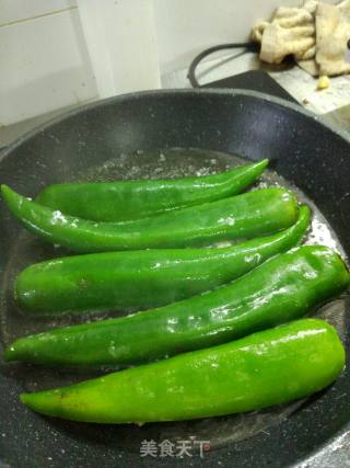 Fried Stuffed Peppers and Braised Fish Bubbles recipe