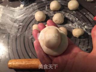 Su-style Fresh Meat Moon Cakes recipe