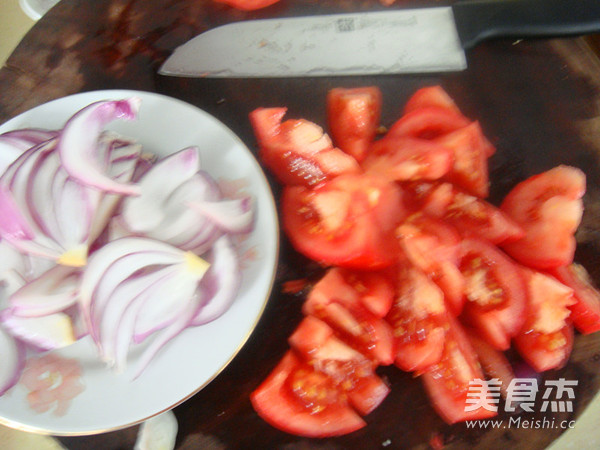 Stewed Beef Tendon with Tomato recipe