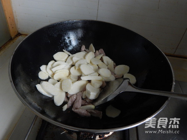 Stir-fried Pork with Rice White recipe