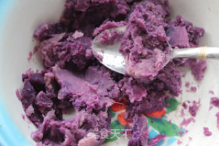 A Collection of Color, Fragrance and Taste, and Can Pull Out A Long Snack---【purple Sweet Potato Cheese Ball】 recipe