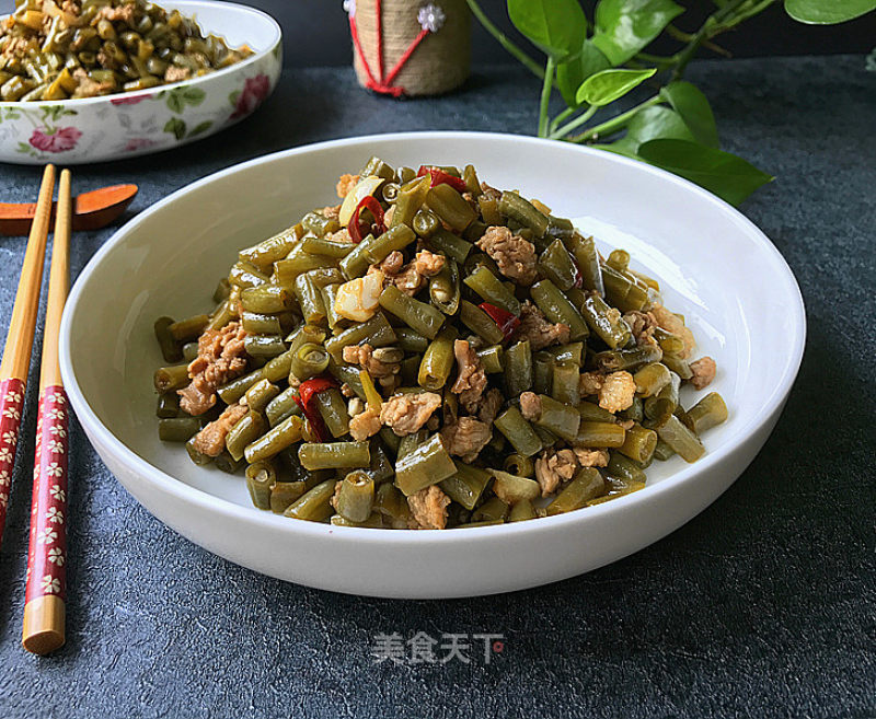 Capers with Minced Meat recipe