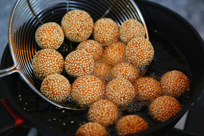 Pumpkin Sesame Balls recipe