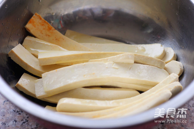 Spicy Grilled Tofu Strips recipe