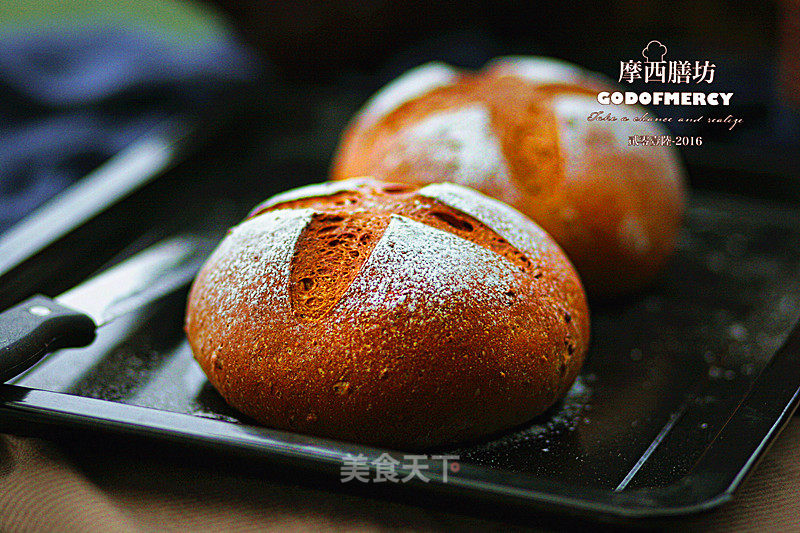 Zero-based Baking Xiaobai Can Also Make Brown Sugar Pecan Fruit Soft European Buns that are Crispy on The Outside and Soft on The Inside. recipe