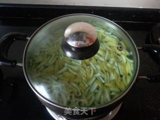 Sweet and Sour-lemon Honey Water recipe