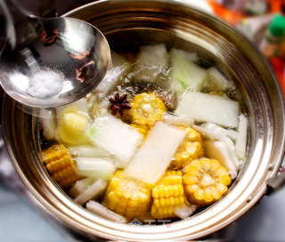 The Practice of Winter Melon and Corn Ribs Soup. recipe
