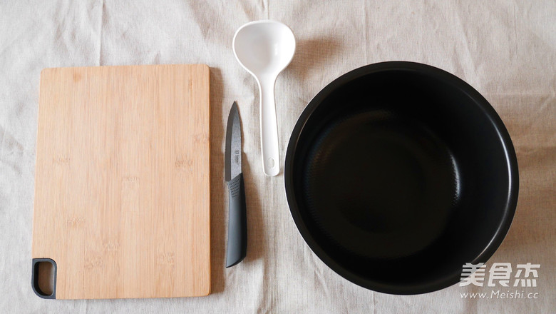 White Fungus and Sydney Baked Soup recipe