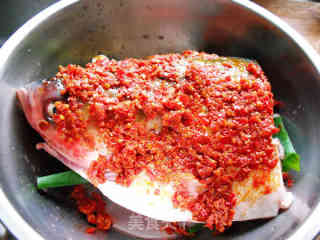 Pickled Pepper Fish Head-practice with Pickled Pepper recipe