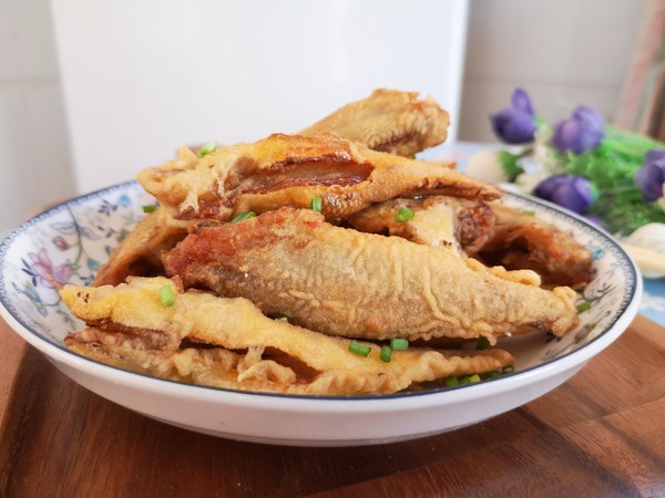 Fried Small Yellow Croaker recipe