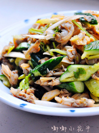 Clam Meat Mixed with Cucumber recipe