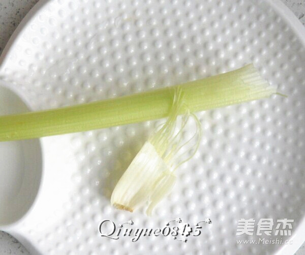 Vegetarian Sauteed Celery and Lily recipe