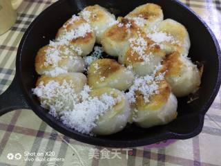 Sweet and Sweet ~ Fried Sticky Bean Buns recipe