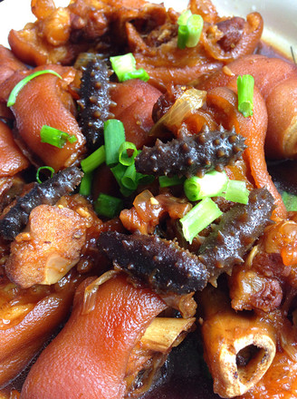 Braised Sea Cucumber Trotter recipe