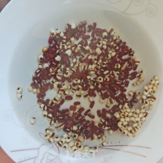 Jujube, Barley and Red Bean Soup recipe