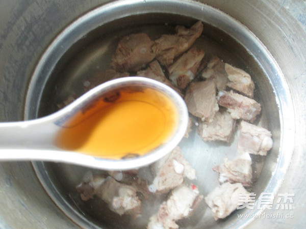 Fried Fritters and Spinach Ribs Soup recipe