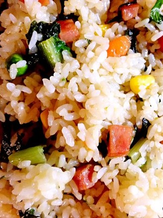 Assorted Fried Rice with Lettuce recipe