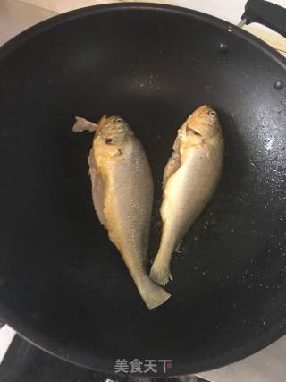 Braised Yellow Croaker recipe