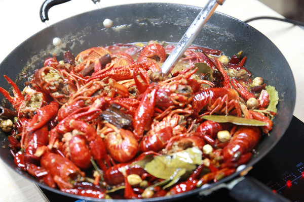 Braised Beer Crayfish in Oil recipe