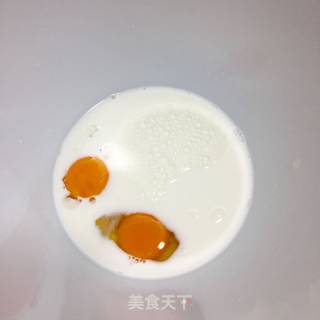 Blackcurrant Cheese Bread recipe