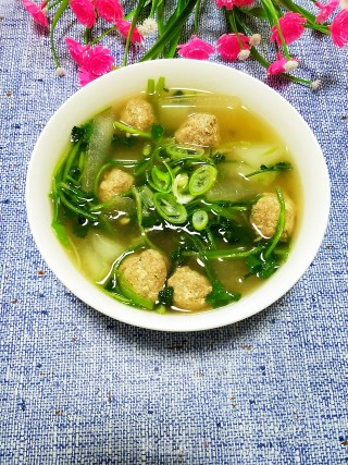 Winter Melon and Coriander Boiled Meatballs recipe