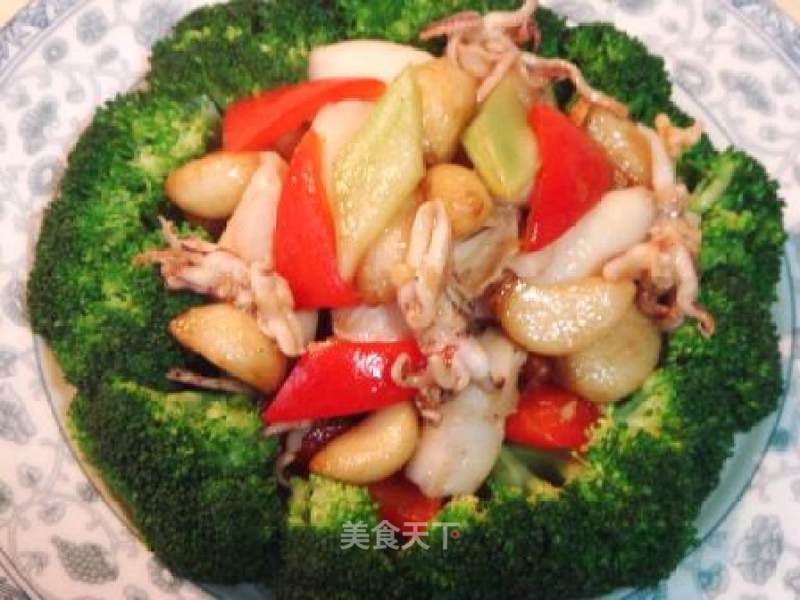 Baby Cuttlefish in Golden Garlic Oyster Sauce recipe