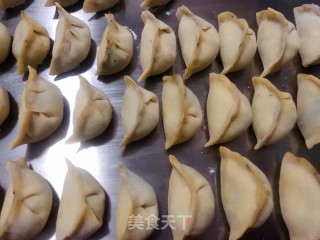 Sea Twine Meat Dumplings recipe