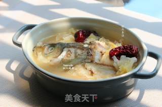 Tremella Fish Soup recipe