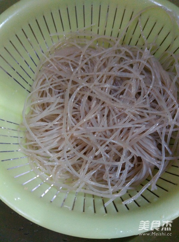 Stir-fried Bean Sprouts with Vermicelli recipe