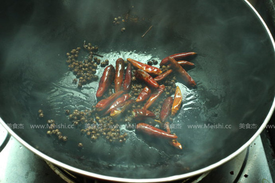 Pepper Fragrant Tea Tree Mushroom recipe