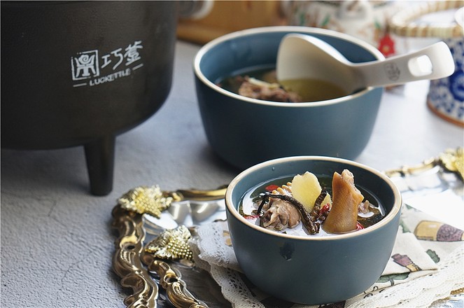 Steamed Duck Soup with Cordyceps recipe