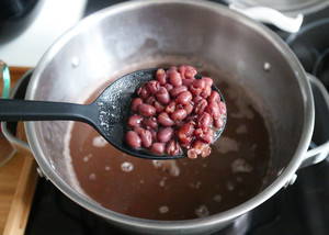 Japanese Style Brown Sugar Red Bean Dumpling Ice recipe