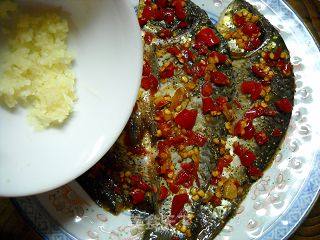 Grilled Fish with Microwave Chopped Pepper recipe