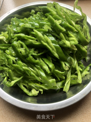 Green Pepper Shredded Pork Noodle recipe