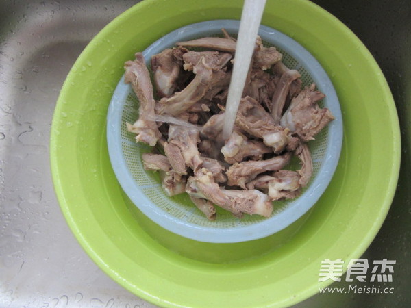 Braised Duck Clavicle with Sauce recipe