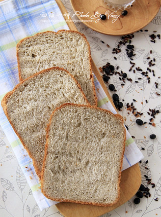 Black Beans and Black Rice Toast recipe