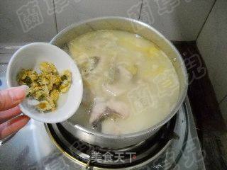 Chrysanthemum Pisces Hot Pot recipe