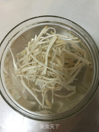 Korean Style Mixed Bellflower recipe