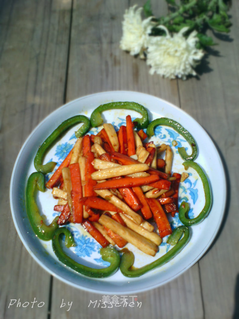 Three-color Stir-fry recipe