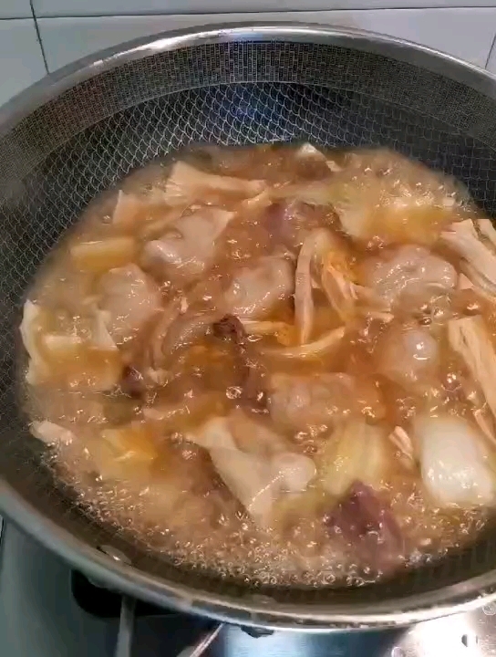 Eggplant Flavored Beef Hot Pot recipe