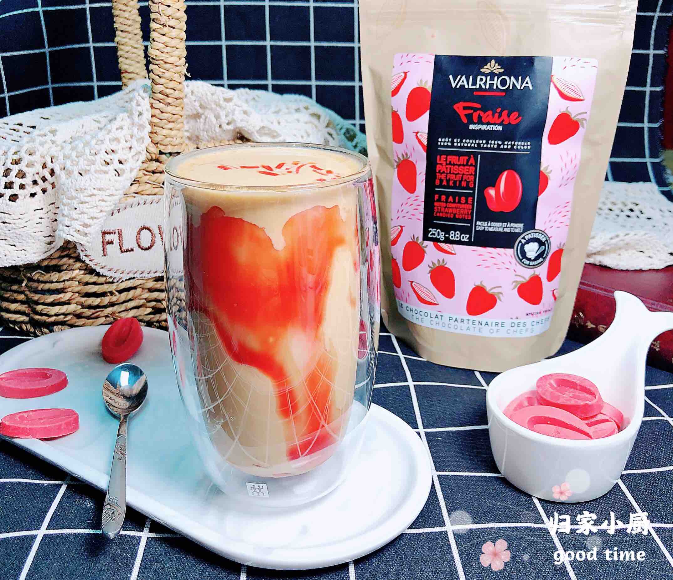 Strawberry Chocolate Latte recipe