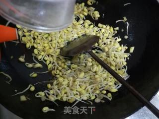 Spicy Stir-fried Soy Sprouts recipe