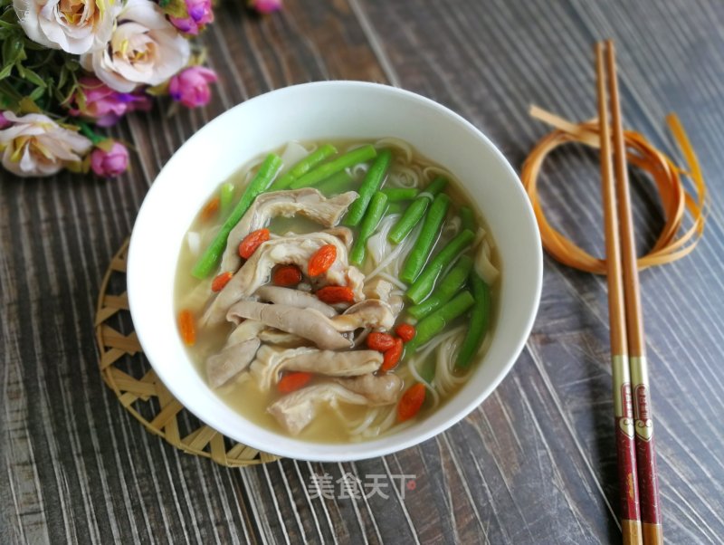 Cowpea Pork Belly Noodle recipe