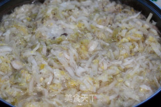 Northeast Sauerkraut Stewed Big Bone recipe